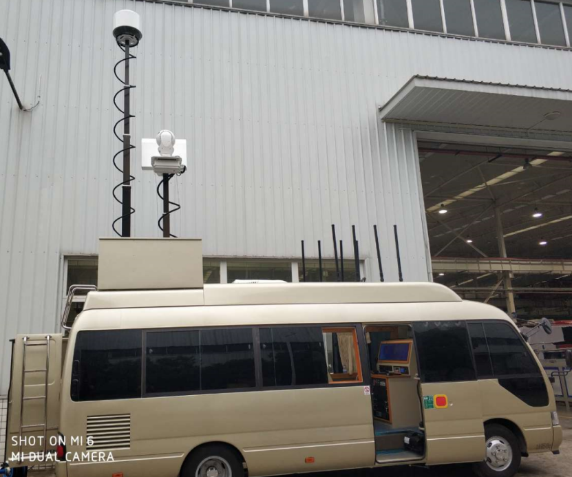 نظام التدابير المضادة للطائرات بدون طيار المثبت على المركبات